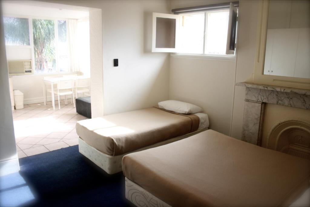 Glenelg Beach Hostel Екстериор снимка
