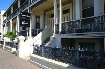 Glenelg Beach Hostel Екстериор снимка